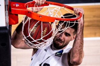 baschet dusan miletic pivotul sarb de la u bt cluj napoca desemnat mvp al rundei 4 din eurocup 68fa465e8ddbd