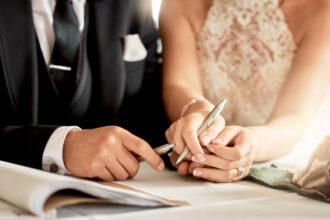 casatoria cu forta ar putea deveni fapta penala ce prevede noul proiect de lege 68e7800f47f80