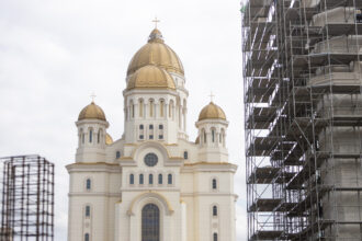 catedrala nationala in presa internationala cum a fost redat momentul sfintirii picturii catedralei in presa straina 68fe114f929ed