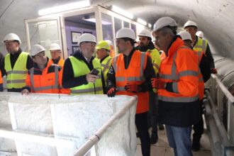 ciprian serban a participat la strapungerea ultimei portiuni a tunelului feroviar mureni 68efce5e917bb