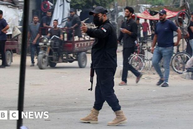 clashes erupt between hamas forces and armed clan members in gaza city 68ec15260efde