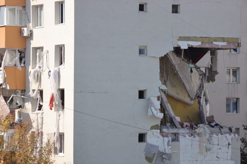 explozia din rahova a treia persoana decedata a fost extrasa de la nivelul etajului 6 68f26d519481d