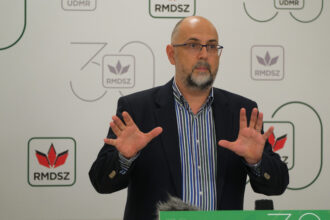 kelemen hunor daca nu inchidem subiectul cu pensiile magistratilor vom fi o majoritate impotenta care nu e in stare sa faca o lege oamenii spun plecati 69006666622af