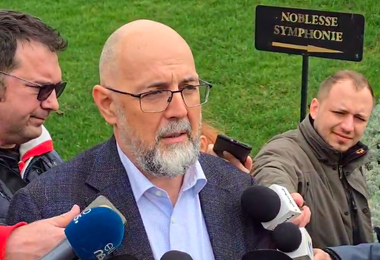 kelemen hunor se preda la anaf impreuna cu sotia am incalcat legea am facut sase borcane de gem din prunele noastre 68f14fe7aa367