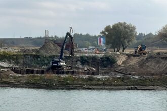 lucrarile sunt in grafic la primul pod la nivel de autostrada intre romania si republica moldova 68fcd72a928b1