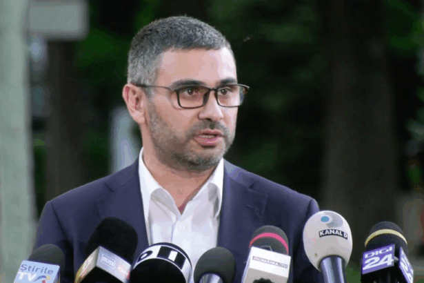 ministerul muncii propune majorarea de 5 la 12 salarii a plafonului din fondul de garantare pentru companiile in insolventa 68ed38419a577