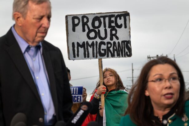 national guard troops in illinois can remain but cannot be deployed yet judge rules 68eae19eaaa87