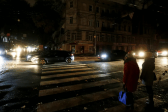 pene masive de curent in ucraina dupa un nou atac cu rachete si drone lansat de rusia 690308dd16cd7