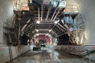 premiera la tunelul daniela pe autostrada a1 structura de rezistenta finalizata 68fe66ea84645