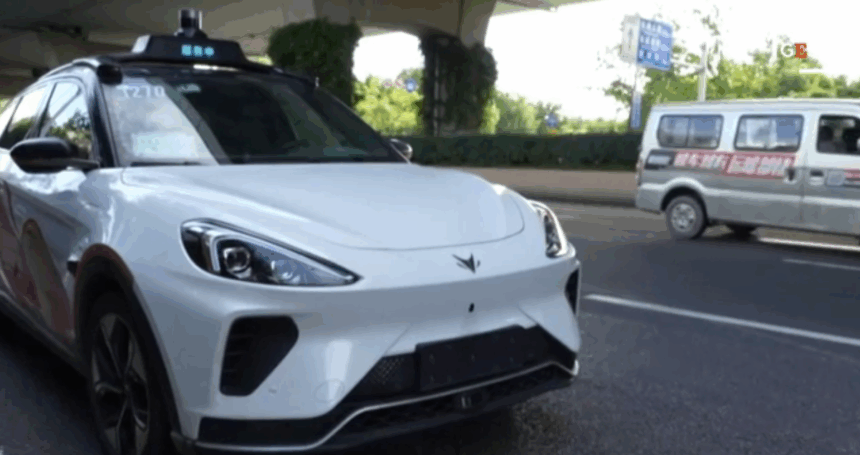 primul oras european care va oferi curse prin intermediul celui mai important serviciu de robotaxi din lume 68ef8d704b0b7