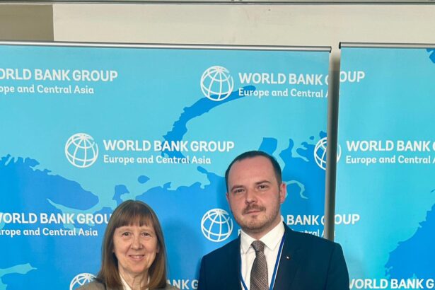 rogobete a discutat cu vicepresedintele bancii mondiale despre necesitatea construirii unui nou spital de arsi in capitala 68f3bbcd7f7f9