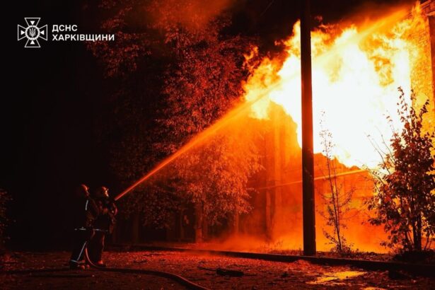 sapte persoane au fost ranite si 50 de pacienti evacuati dupa ce rusia a atacat principalul spital din harkiv 68ee4f2c0f79c