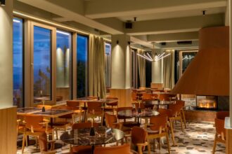 simbolurile brasovului prind din nou viata telecabina tampa si restaurantul panoramic se redeschid 68ef96bbe29b6