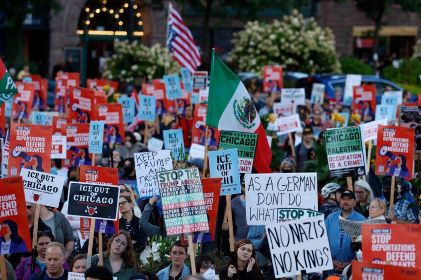 texas national guard troops arrive in chicago amid trumps crackdown 68e55540d52d4