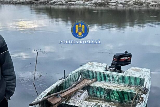 zeci de kilograme de pesteconfiscate dupa perchezitii la persoane care au pescuit ilegal pe dunare 68f5d530f240a