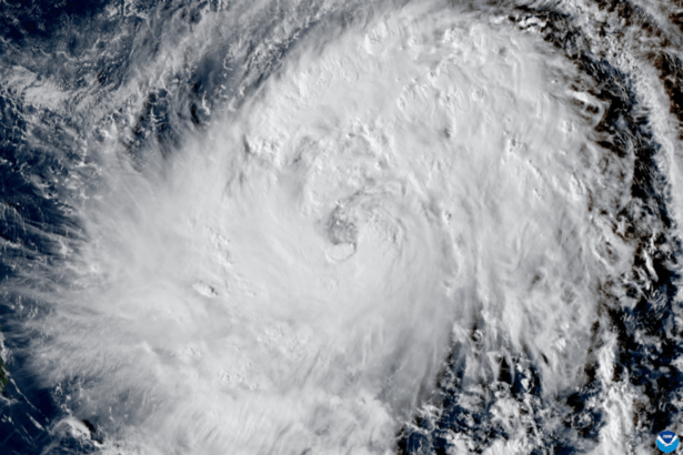 aproape un milion de persoane au fost evacuate din cauza super taifunului fung wong 69103c8c7e22b