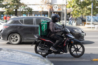 atac brutal asupra unui livrator strain in bucuresti video 6915f30ece592