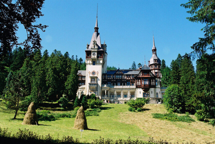 castelul peles desemnat cea mai cautata destinatie din romania la gala google romania 2025 690b241b97855