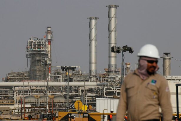 china and saudi arabia among nations receiving climate loans analysis reveals 6916d8492e61e