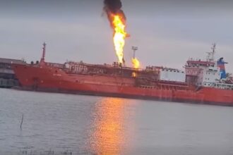 criza de pe dunare se amplifica inca o localitate este evacuata 691b1cbfe5515