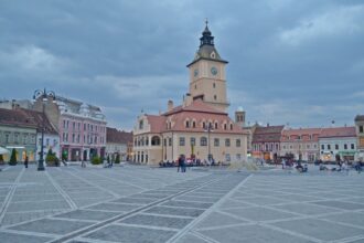 de ce miroase urat la brasov 691f29e3a59e2