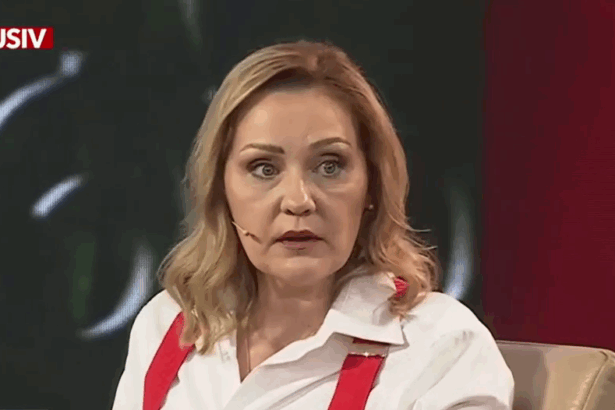 elena lasconi ionut mosteanu trebuie sa demisioneze din usr se poate plimba cu yachtul a zis ca are 300 000 de euro 692c9feac078b