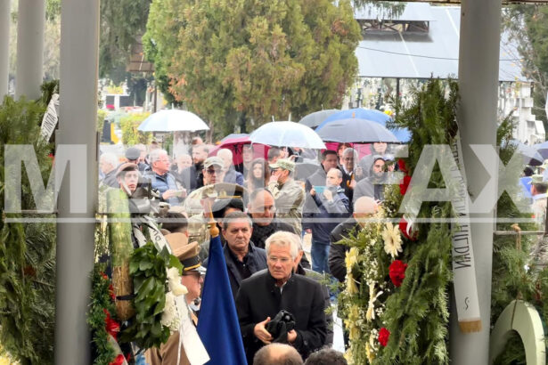 emeric ienei inmormantat la oradea cu onoruri militare imagini exclusive 690f3b35ba245