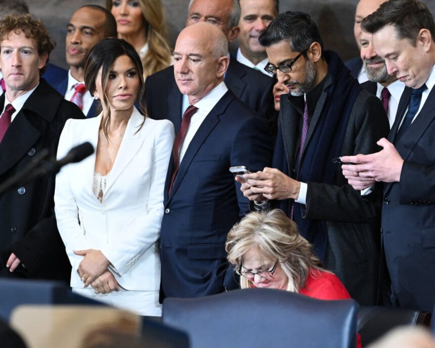 first thing top 10 us billionaires wealth grew by 698bn in past year 6908ae8a05947