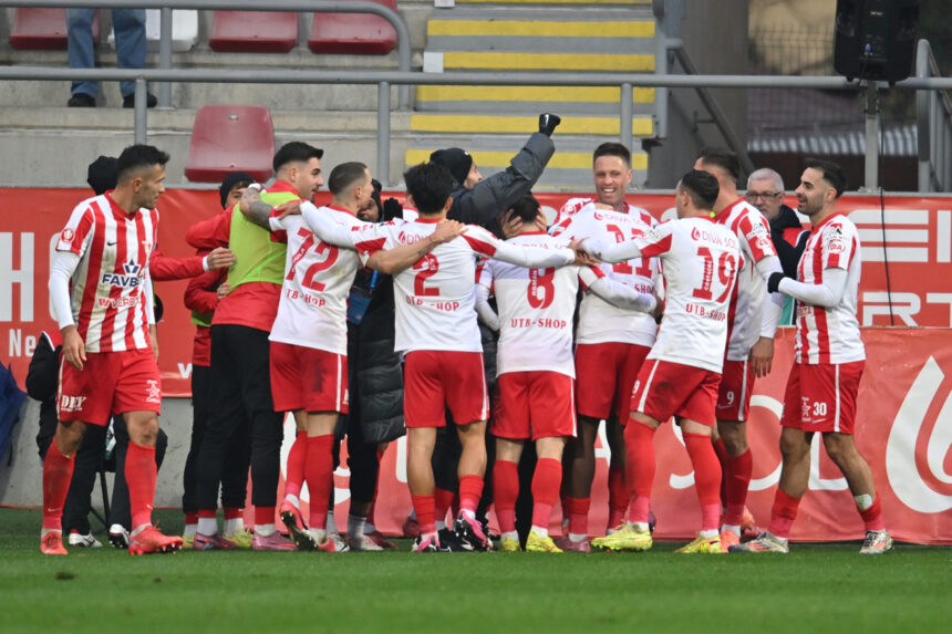 golul anulat al echipei uta arad din meciul cu u cluj ar fi trebuit validat potrivit comisiei centrale de arbitri 69232e47e0c51