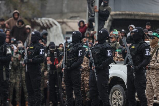 gruparea hamas a anuntat ca a gasit trupul unui ostatic israelian care urmeaza sa fie predat 690a1a1389494