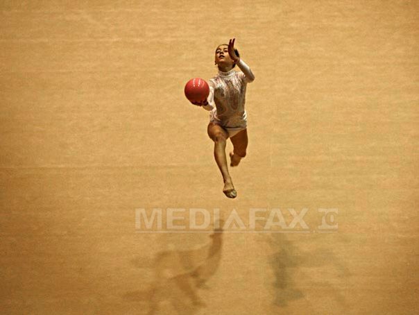 irina deleanu la gala mari sportivi as vrea sa se mai linisteasca un pic lucrurile in gimnastica ritmica daca nu ne am obisnuit cu greul 692b2a062501c