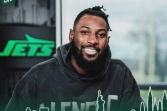 kris boyd fotbalistul new york jets impuscat in manhattan sportivul este in stare critica la spital 691aabb6e6145