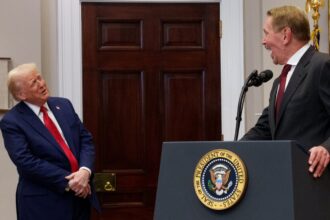 larry ellison discussed axing cnn hosts with white house in takeover bid talks 691ef4e467418