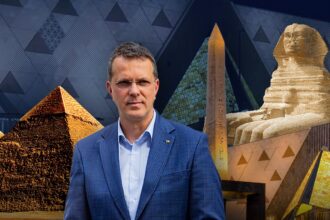 ministrul apararii ionut mosteanu participa la inaugurarea marelui muzeu egiptean va semna si un memorandum 6905e6f801795