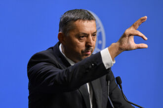 ministrul educatiei profesorii nepregatiti principala cauza a analfabetismului functional in scoli 6914b8f7e2e71