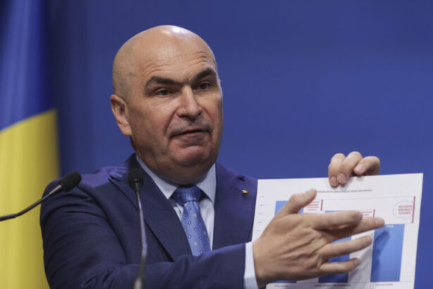 pachetul 3 de reforma amanat pana la finalul alegerilor locale de ce amana guvernul bolojan reforma surse 691ef4cc830a9