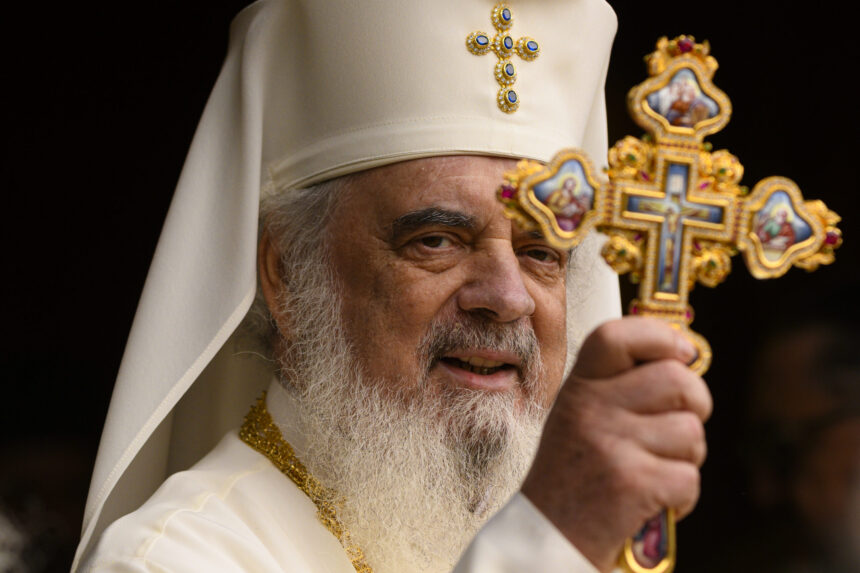 patriarhul daniel biserica propune forme de integrare sociala pentru varstnici 691b12520092a