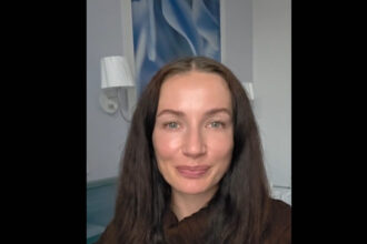 paula hriscu sah mat la realitatea tv artista interzice postului tv sa i mai foloseasca o piesa dupa ce aceasta a fost asociata cu miscarea suveranista eu fac muzica nu politica 692984a626af2