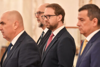 rectificarea bugetara gata pana la finalul lunii banii in plus merg catre casa de pensii casa de sanatate si autoritatile locale surse 6925e79644e95