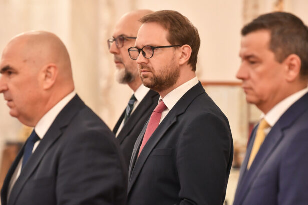 rectificarea bugetara gata pana la finalul lunii banii in plus merg catre casa de pensii casa de sanatate si autoritatile locale surse 6925e79644e95