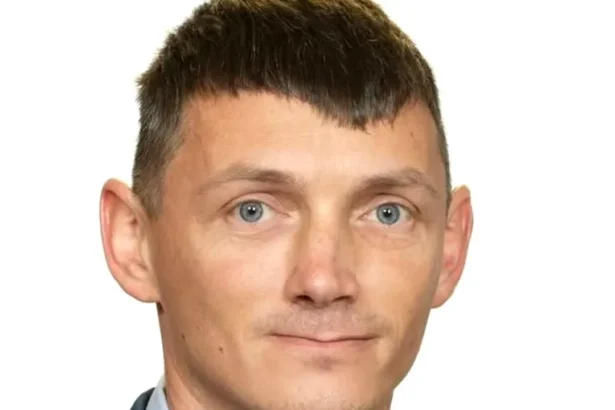 senatorul pintea a fost din nou prins conducand fara permis alesul pe listele pot a mai fost condamnat definitiv pentru aceeasi apucatura 690f6da4859c1