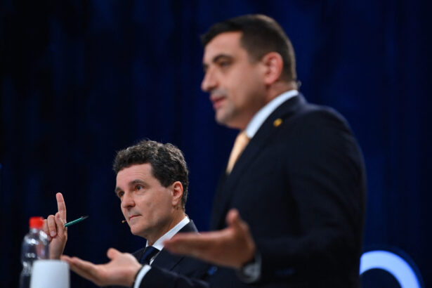 sondaj curs 35 din romani ar vota aur daca s ar organiza alegeri saptamana viitoare 49 dintre romani ar sustine posibila suspendare a presedintelui nicusor dan 690781adc2f6c