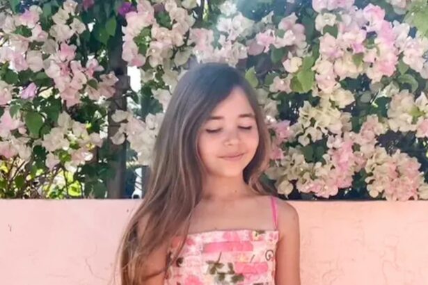 surgeons reattach 10 year old girls hand nearly lost in florida shark attack 691c9dfcbd4fa