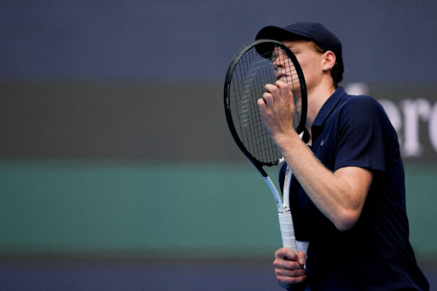 tenis sinner primul jucator calificat in semifinalele atp masters dupa victoria impotriva lui zverev 6915254340d08