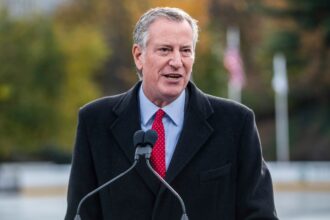 uk newspaper editor calls bill de blasio fake interview blunder humiliating 690524a1d5e84
