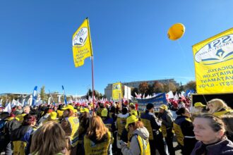un nou miting de protest in piata victoriei sindicalistii ies in strada miercuri opriri simbolice in fata a opt ministere 690db630ef374