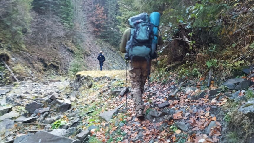 un tanar ucrainean ratacit de 21 de zile in muntii maramuresului salvat de echipele salvamont 69061c6154c2f