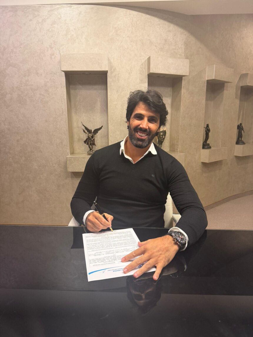 universitatea craiova si a prezentat oficial noul antrenor cine este filipe coelho 691380903eee6