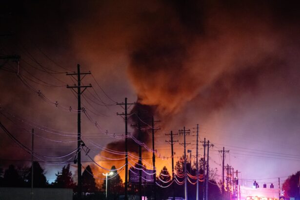 ups and fedex ground all md 11 planes after deadly louisville crash 690f52ddd6c82