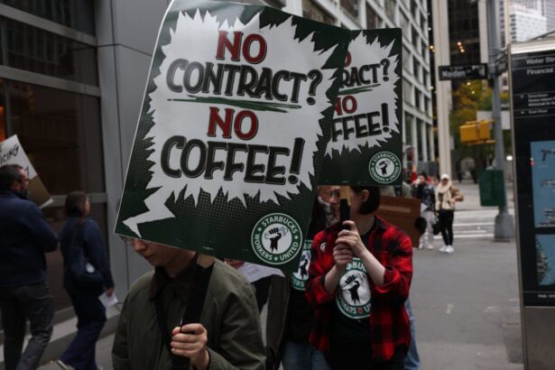 us starbucks workers prepare to strike if contract is not finalized by next week 690b9b4c95cce